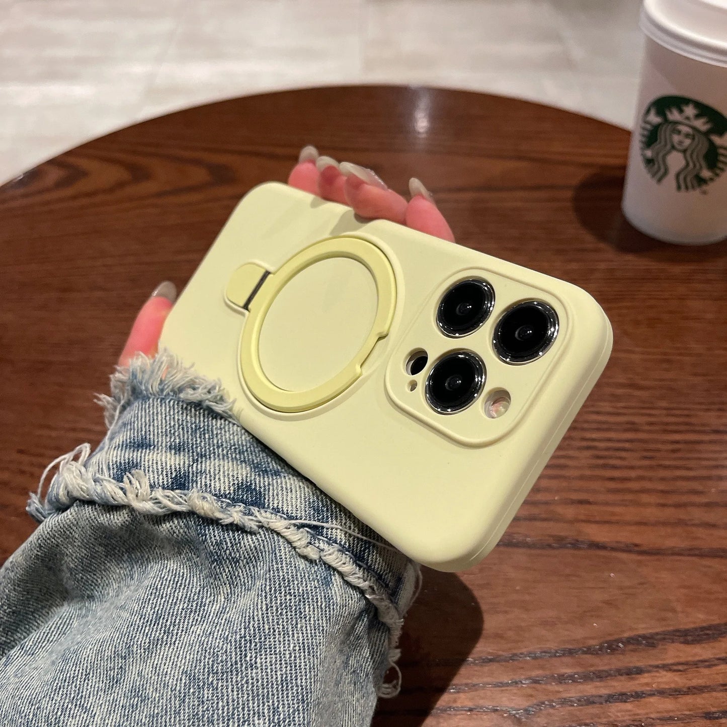 Liquid Magnetic Stand Phone case