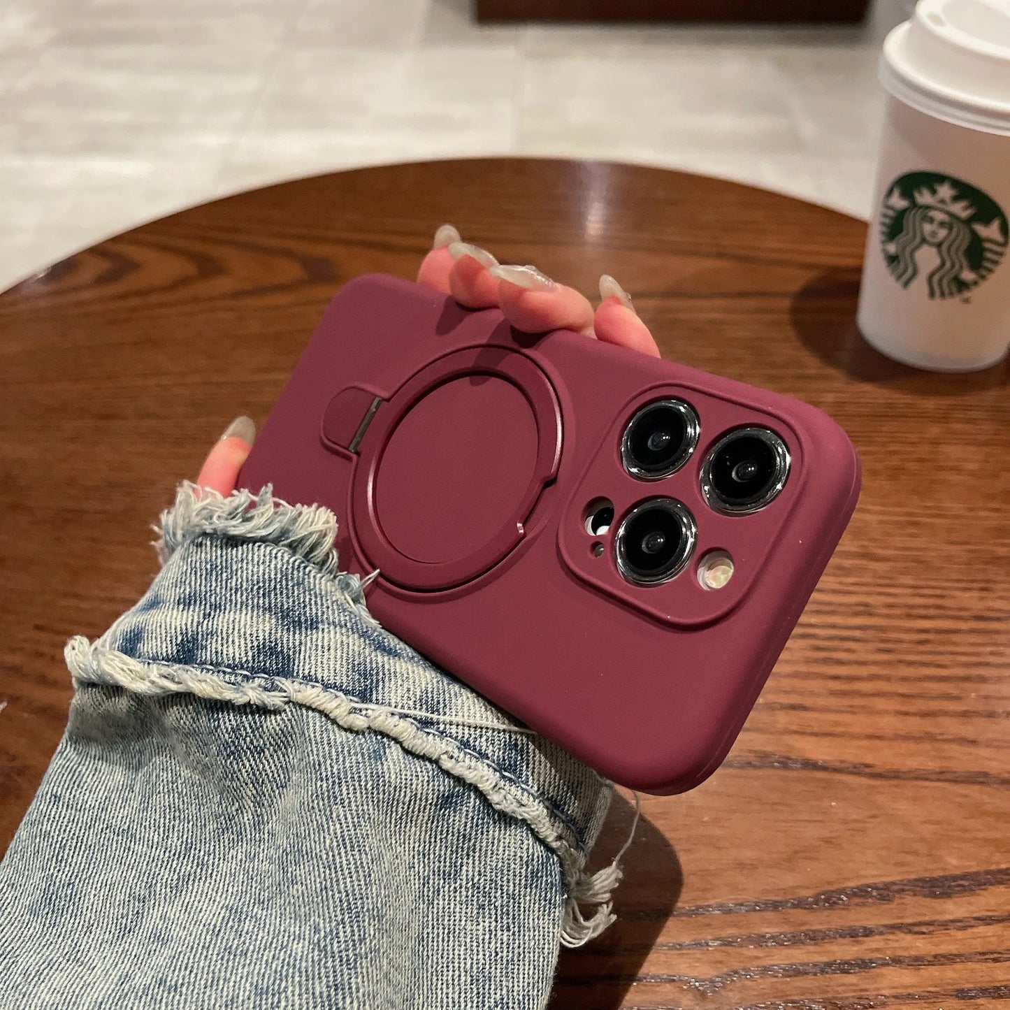 Liquid Magnetic Stand Phone case