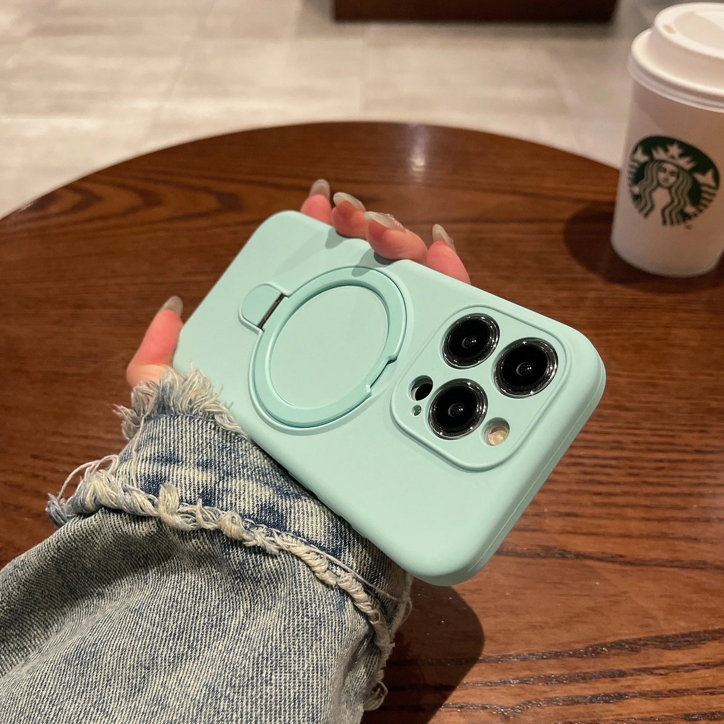 Liquid Magnetic Stand Phone case